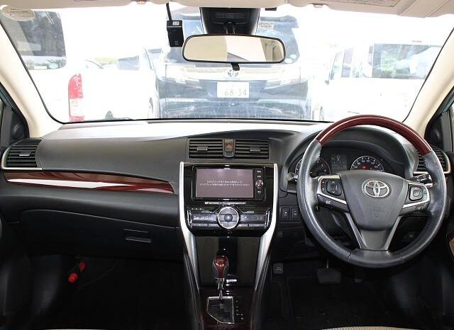 
								Toyota Premio 1.5EX full									