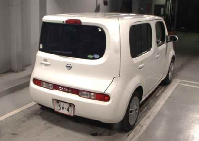 
								NISSAN CUBE 15X V selection full									