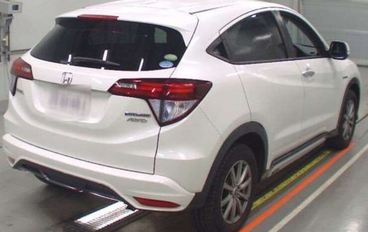 
								HONDA VEZEL HYBRID full									