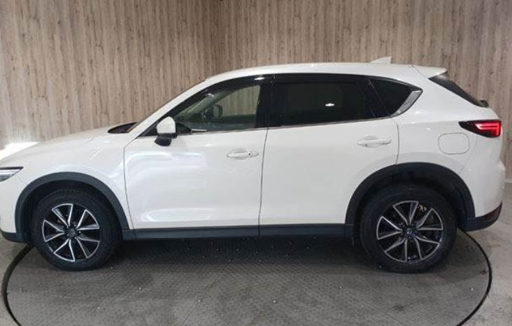 
								MAZDA CX-5 DIESEL XD L PACKAGE full									