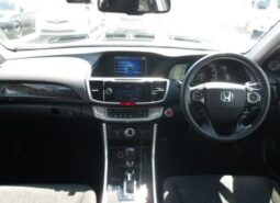 
										HONDA ACCORD HYBRID full									