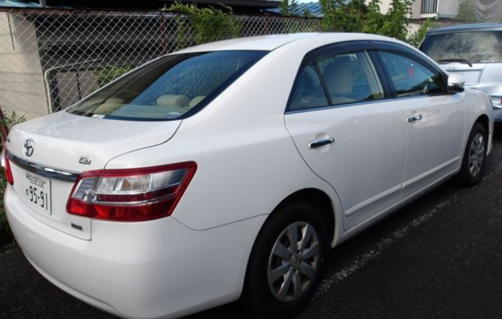 
								TOYOTA PREMIO 2.0G full									