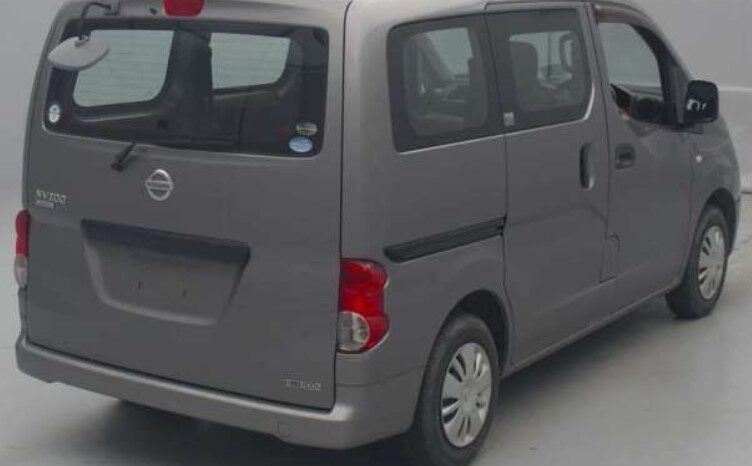 
								NISSAN NV200 Vanette Van full									