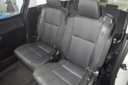 
										TOYOTA NOAH full									