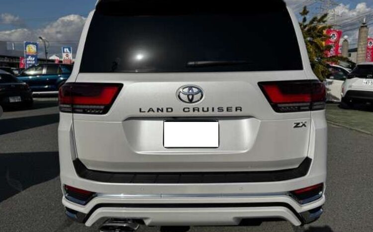 
								TOYOTA LAND CRUISER full									