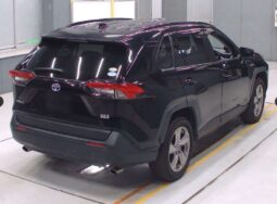 
										TOYOTA RAV4 full									