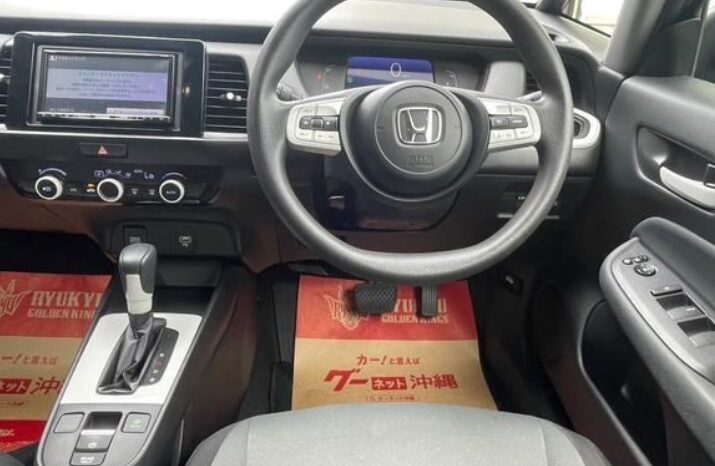 
								HONDA FIT HYBRID full									