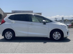 
										HONDA FIT full									