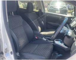 
										HONDA FIT full									