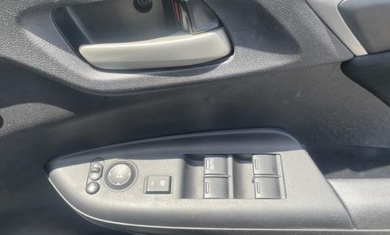 
								HONDA FIT full									