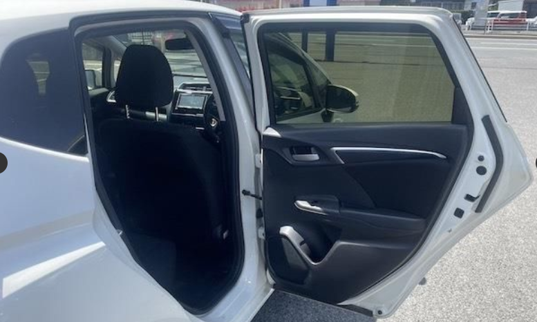 
								HONDA FIT full									