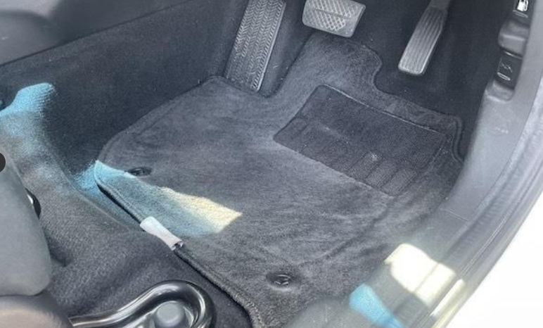 
								HONDA FIT full									