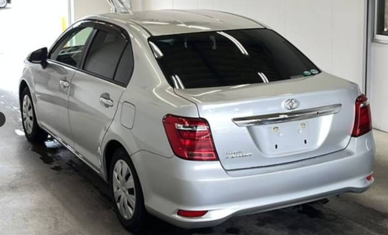 
								TOYOTA COROLLA AXIO full									