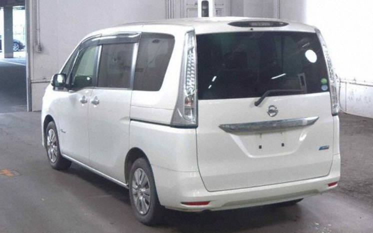 
								NISSAN SERENA full									