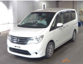 NISSAN SERENA