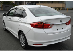 
										HONDA GRACE full									