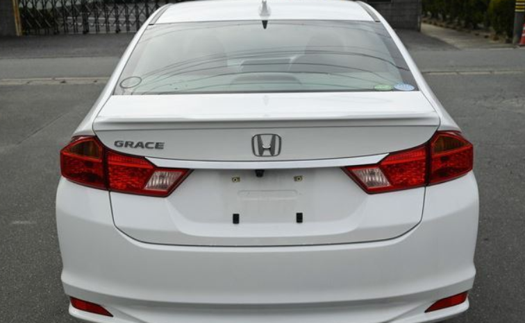 
								HONDA GRACE full									