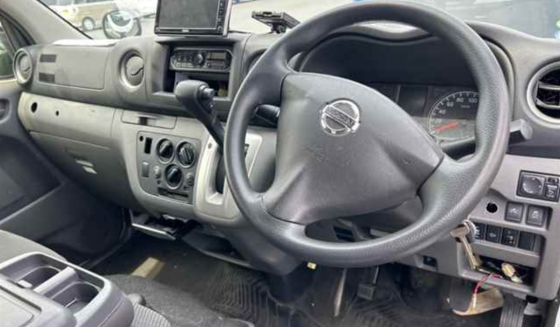 
								NISSAN CARAVAN VAN full									
