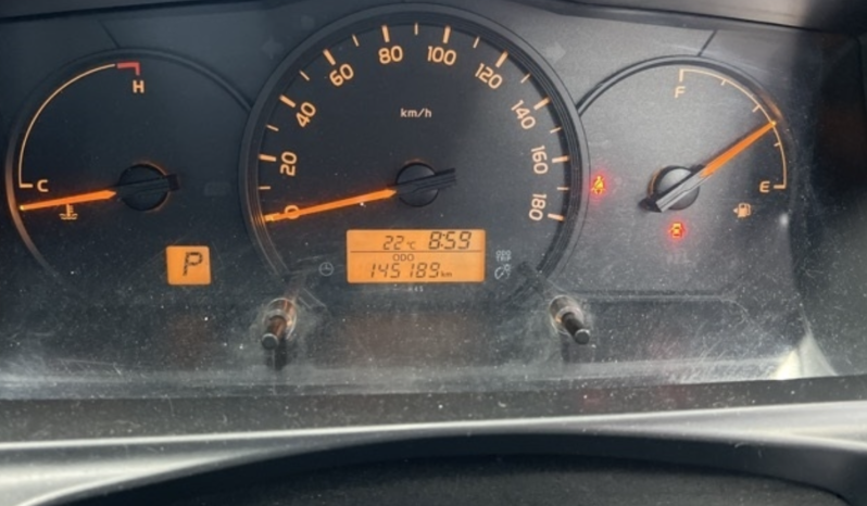 
								TOYOTA HIACE VAN full									