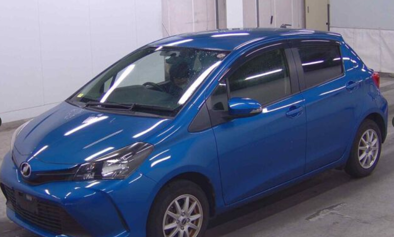 
								TOYOTA VITZ full									