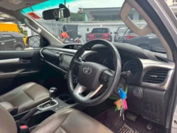 2017 TOYOTA HILUX REVO DOUBLE CAB